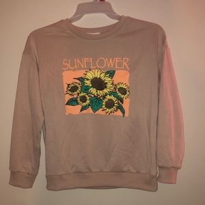 Beige crewneck